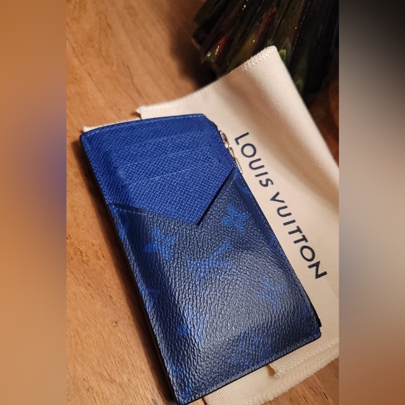 Louis Vuitton Blue Coin Card Holder - Picture 2 of 15